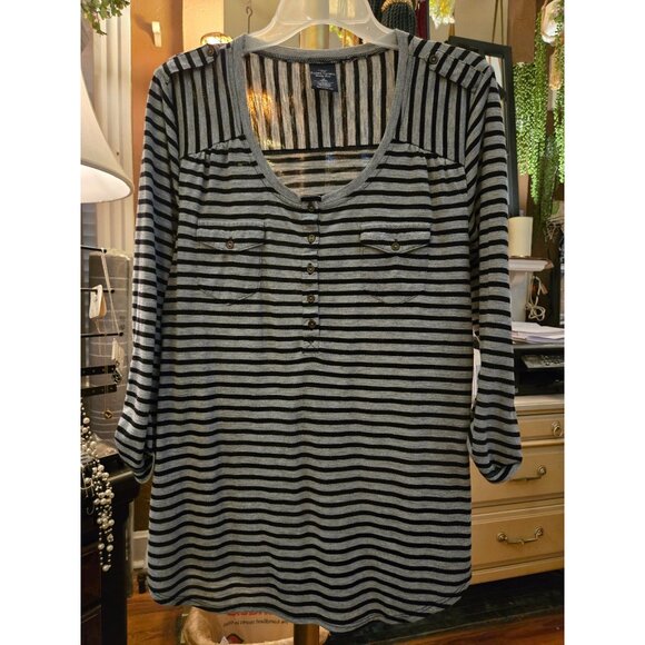 WT # 1060 women's 1X, Faded Glory tunic with black and gray stripes with flatter - Picture 1 of 3